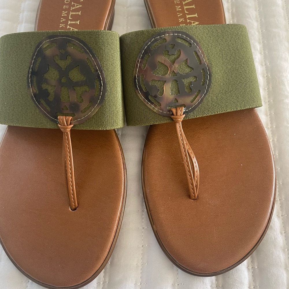 ITALIAN SANDALS - Picture 8 of 10